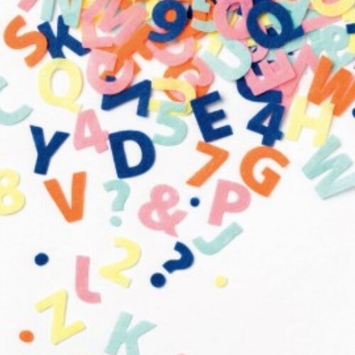 Vilt letters &amp; cijfers, ca. 2,5 cm, 200 stuks per verpakking